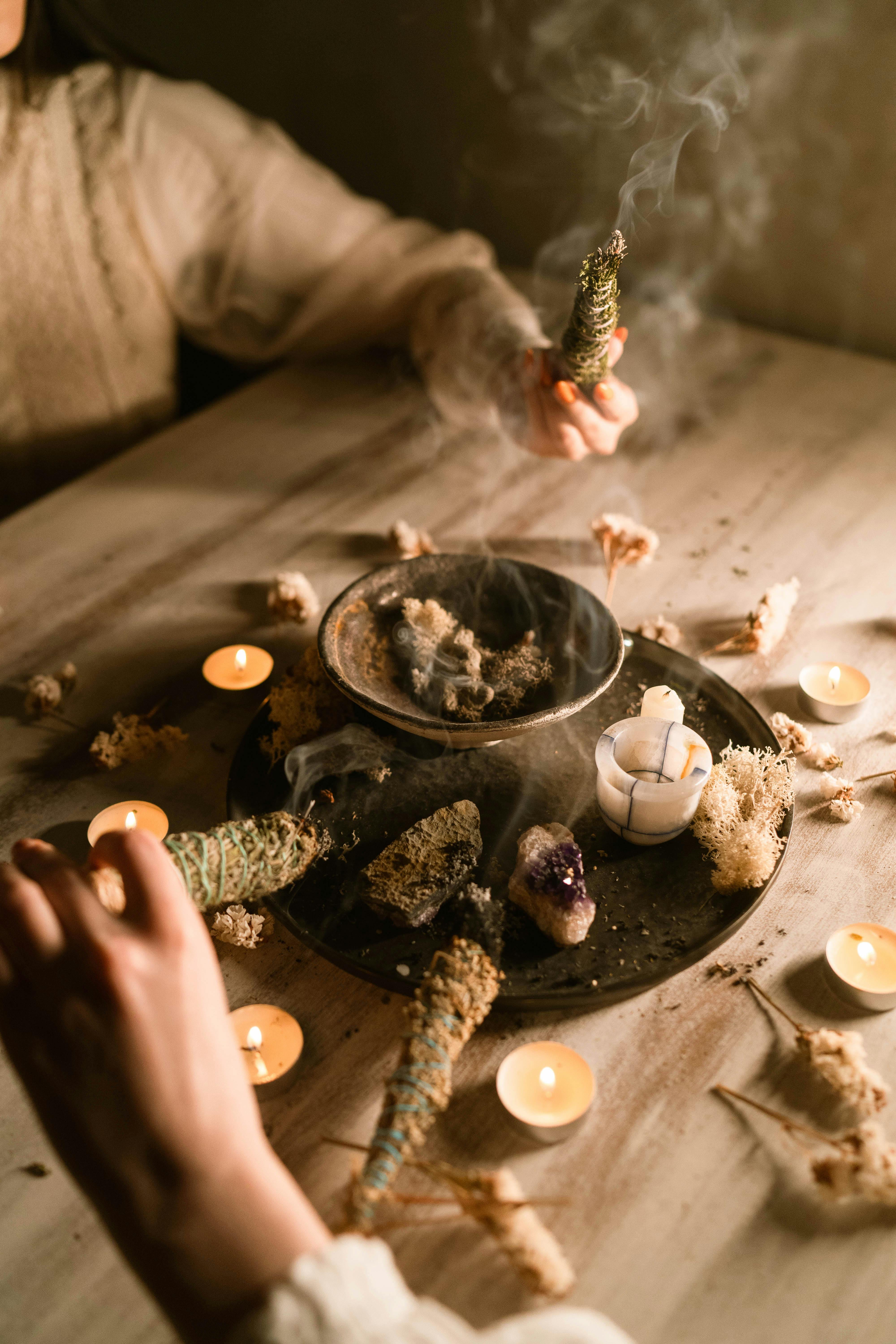 Yükselen Burç Nedir? Astrolojik Kimliğinizin Gizli Anahtarı